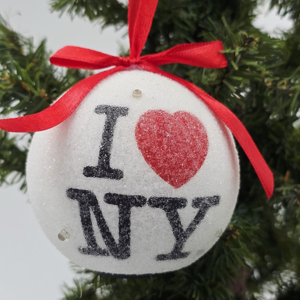 I‎ Love NY Official Ornament Christmas Tree Light Up Flashing Lights 3.5 Inch